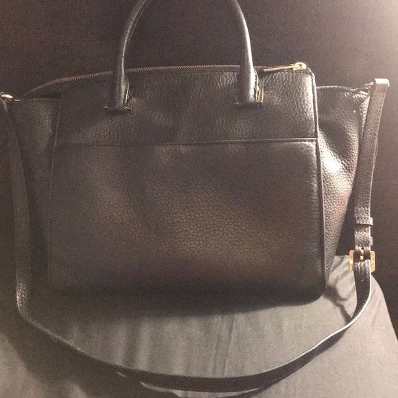 MK Purse - Picture 2 of 3